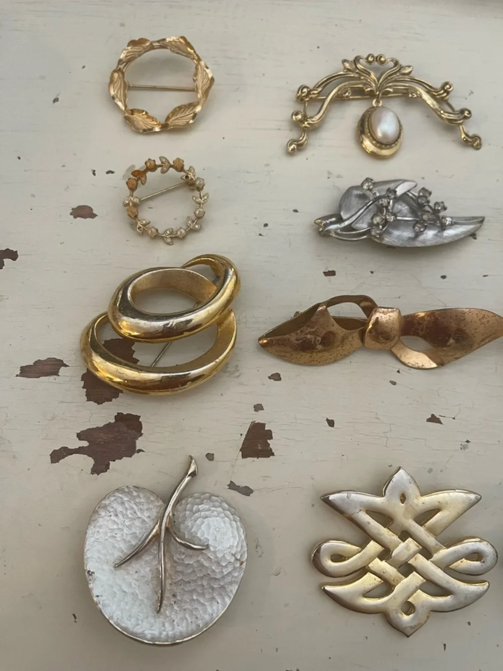 Vintage brooches HAVE WEAR AND TEAR (pls note overall value over 400$) - Picture 2 of 16